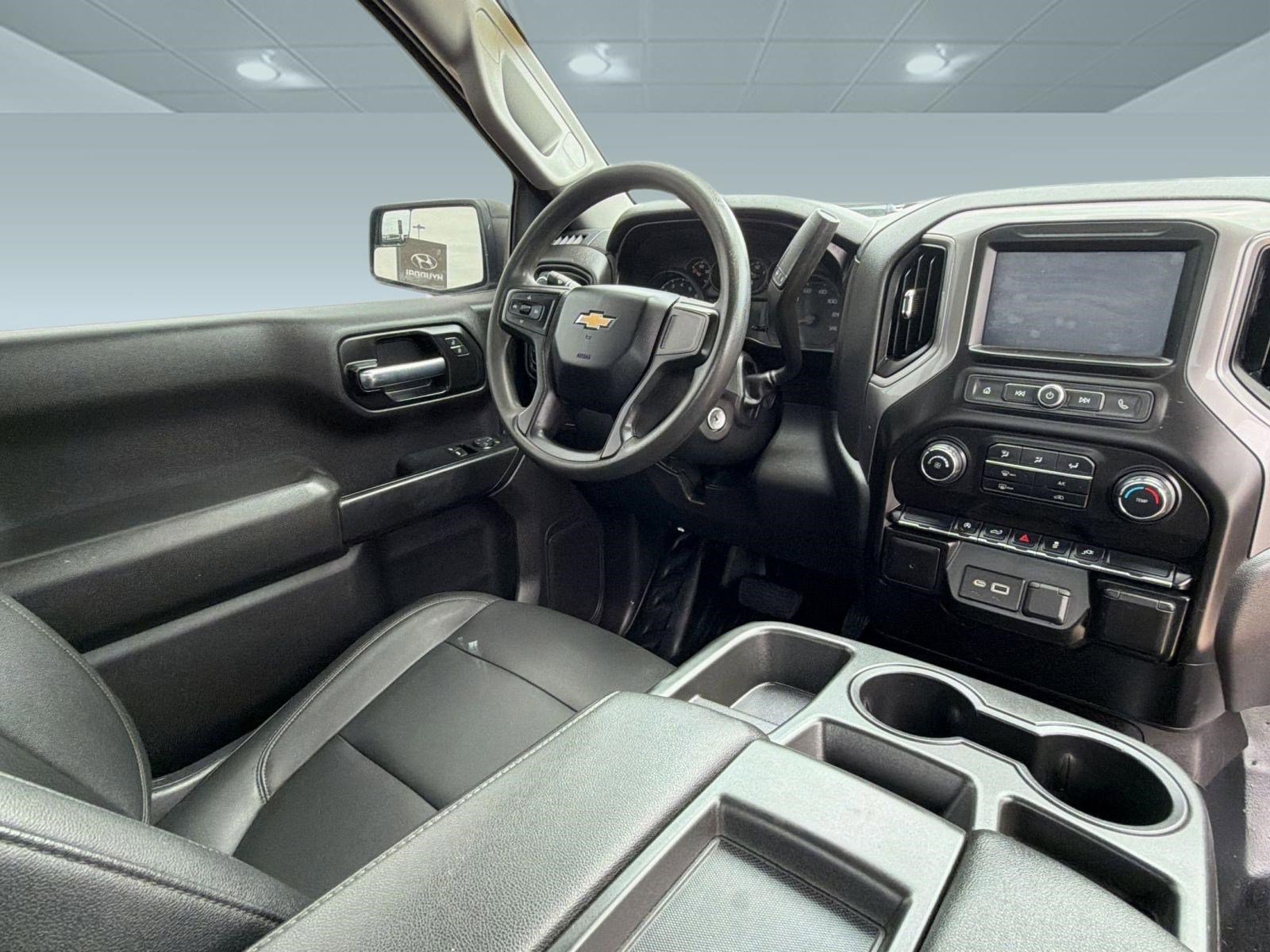 Used 2021 Chevrolet Silverado 1500 W/T w/ WT Value Package AWD/4WD image 24