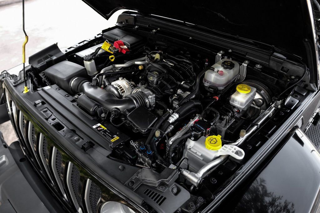 Used 2023 Jeep Wrangler Sahara w/ Cold Weather Group image 60