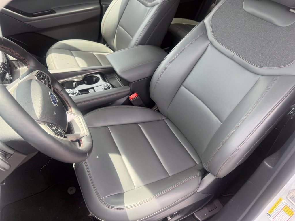New 2026 Ford Explorer Active w/ Active Comfort Package AWD/4WD image 12