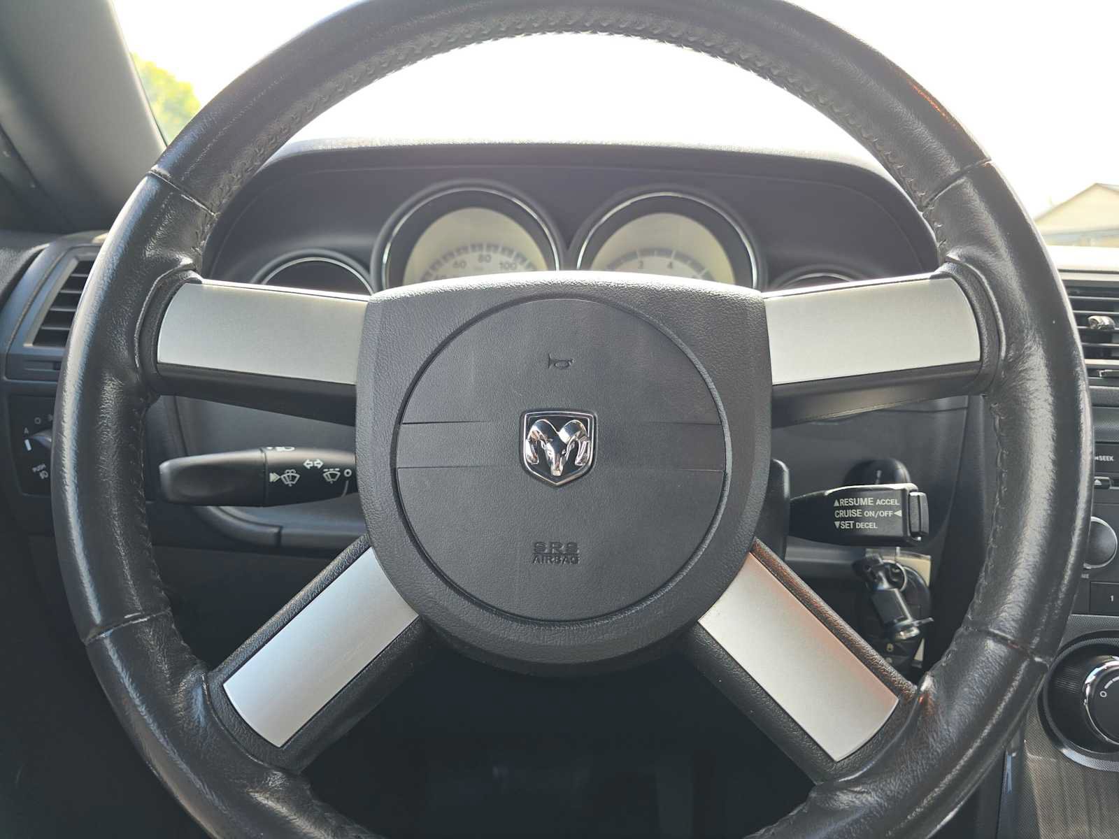 Used 2010 Dodge Challenger R/T RWD image 24