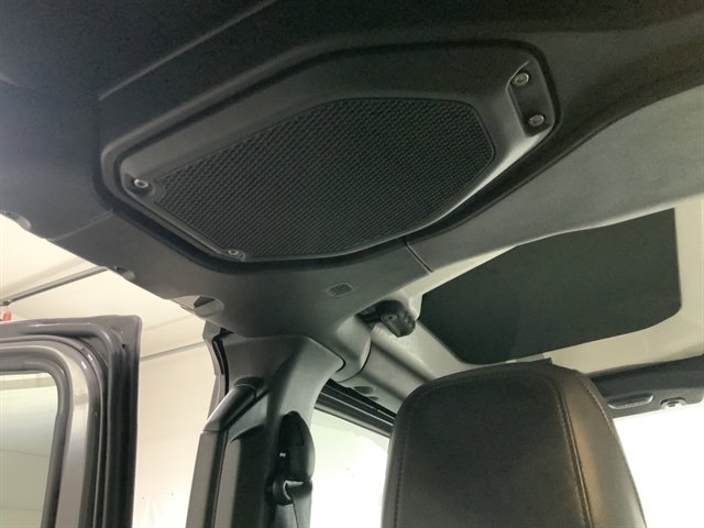 Used 2023 Jeep Wrangler Altitude image 25