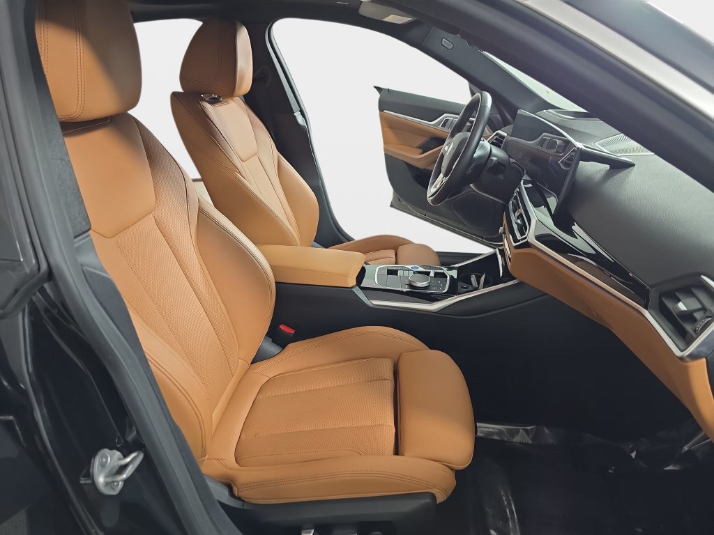 Certified 2024 BMW i4 eDrive40 w/ Premium Package RWD image 9