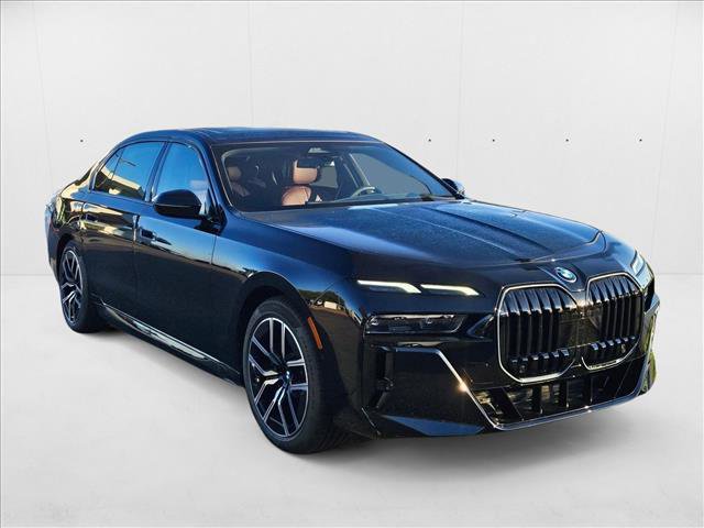 New 2025 BMW i7 xDrive60 w/ Premium Package AWD/4WD image 6