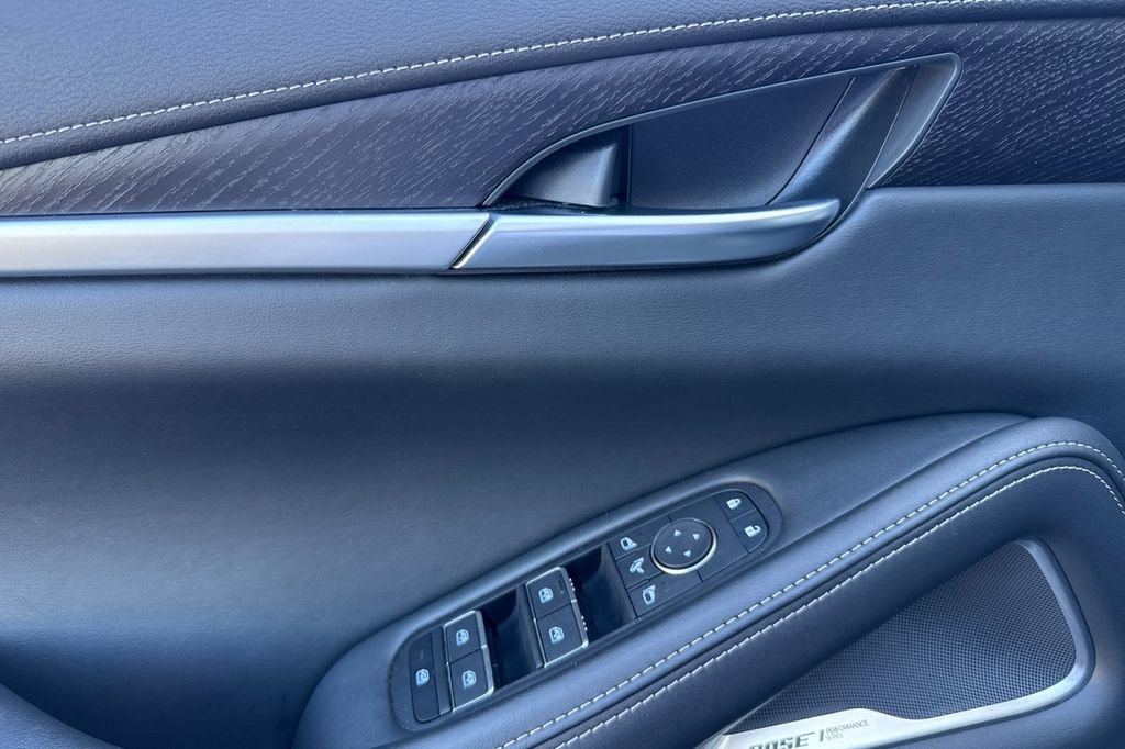 Certified 2025 INFINITI QX60 Sensory image 10