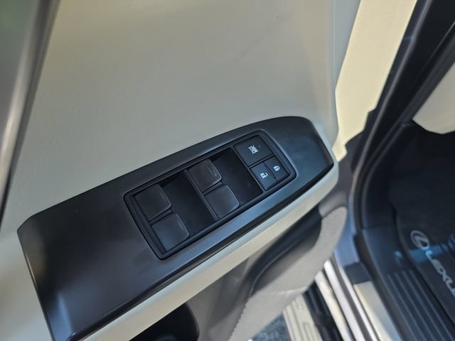 Used 2022 Lexus GX 460 Premium AWD/4WD image 18