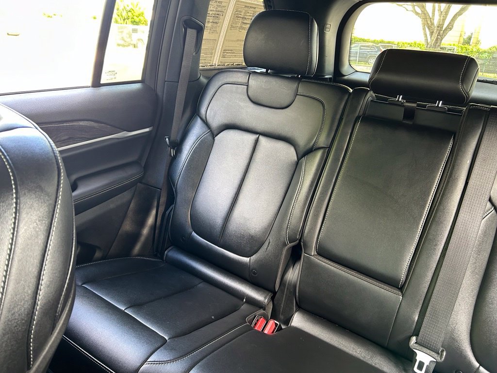 Certified 2025 Jeep Grand Cherokee Limited RWD image 13