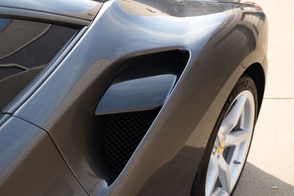 Certified 2016 Ferrari 488 GTB image 18