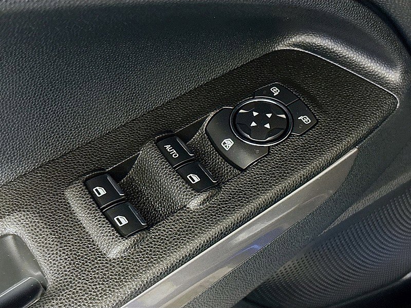 Used 2020 Ford EcoSport SE AWD/4WD image 19