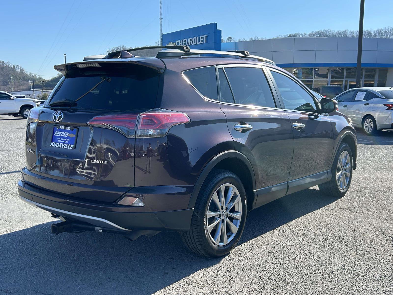 Used 2017 Toyota RAV4 Limited image 3