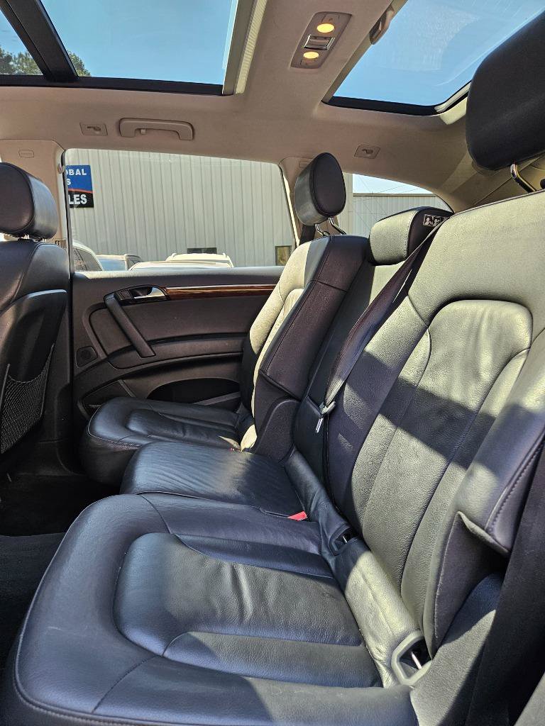 Used 2010 Audi Q7 3.6 Premium Plus w/ Premium Plus Pkg AWD/4WD image 28