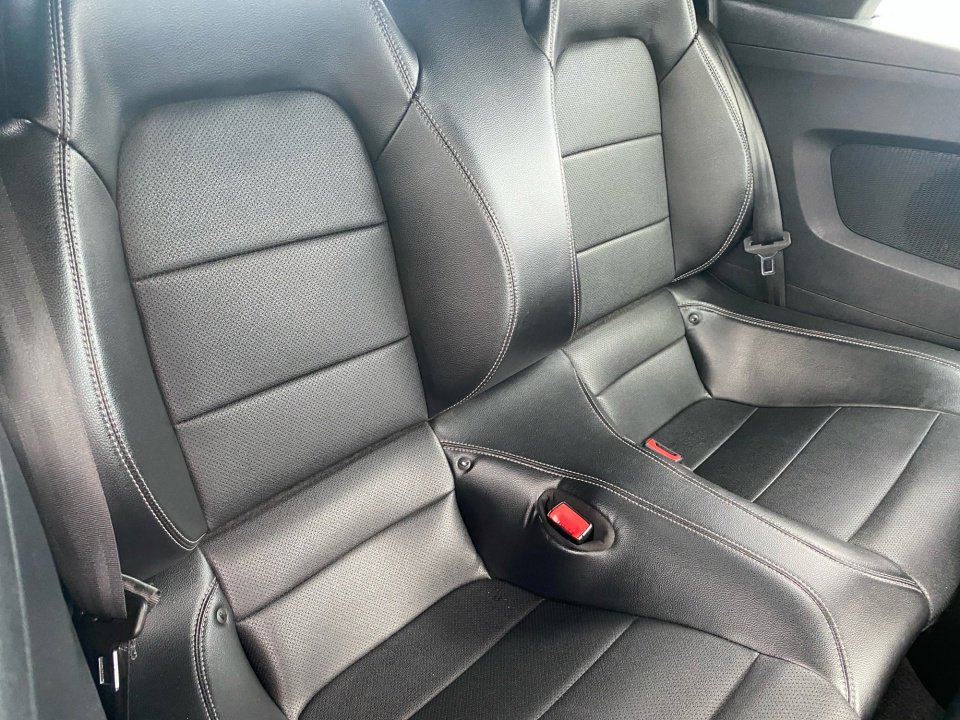 Used 2019 Ford Mustang GT Premium image 32