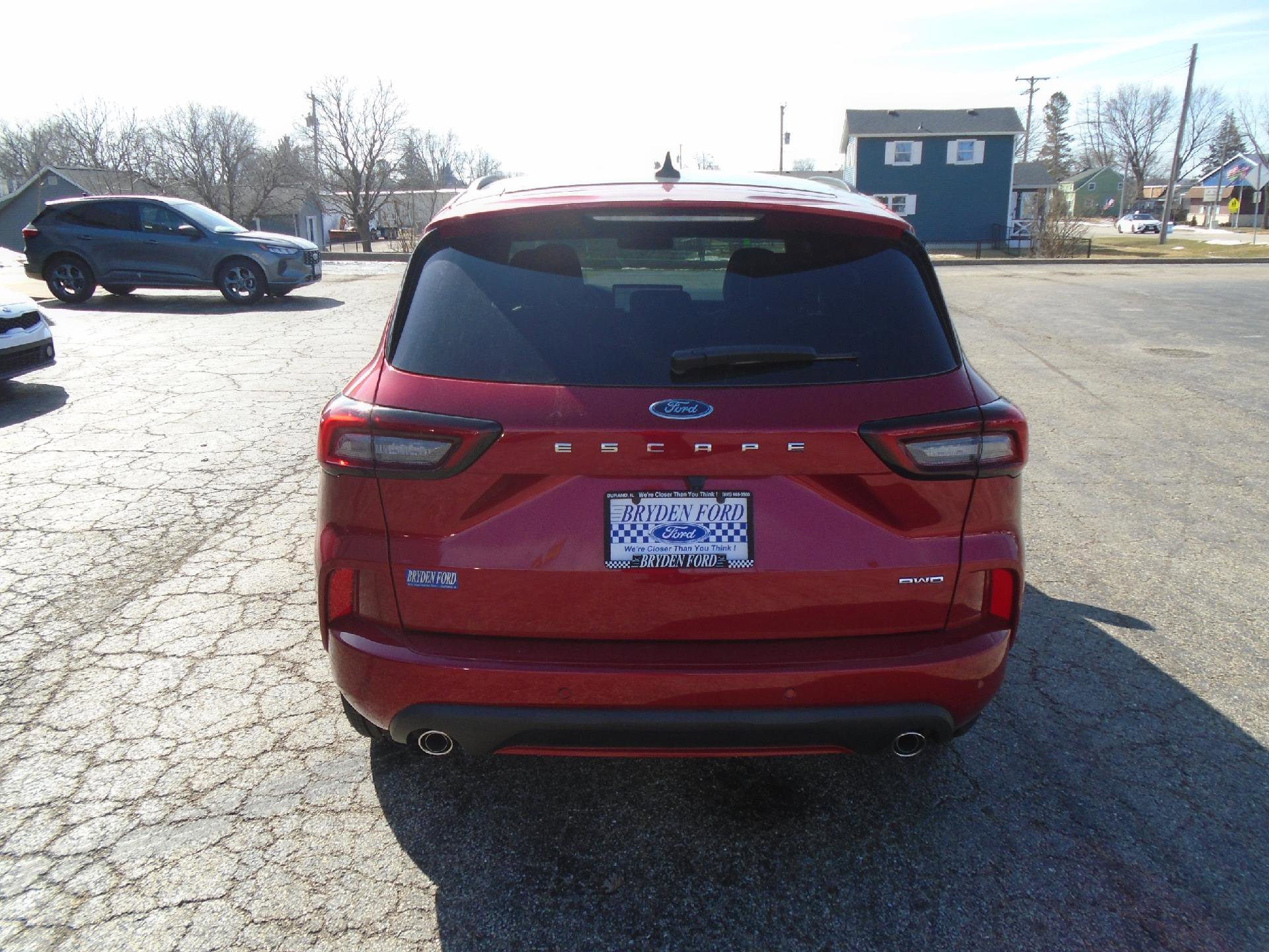 Used 2024 Ford Escape ST-Line Elite w/ Premium Technology Package image 6