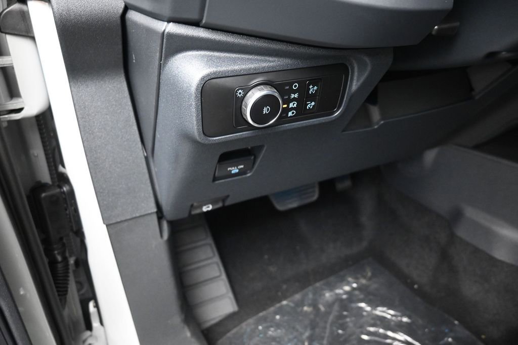 New 2026 Ford Bronco Outer Banks AWD/4WD image 13