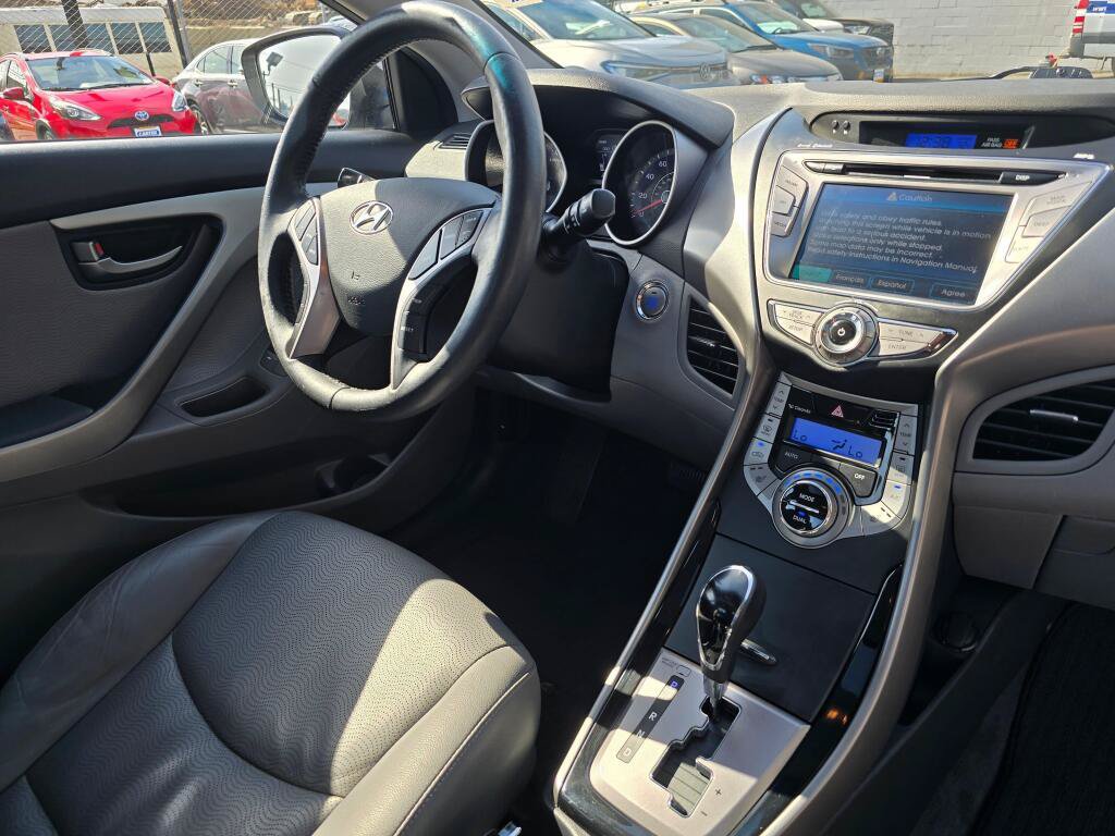 Used 2013 Hyundai Elantra Limited w/ Technology Pkg FWD image 11