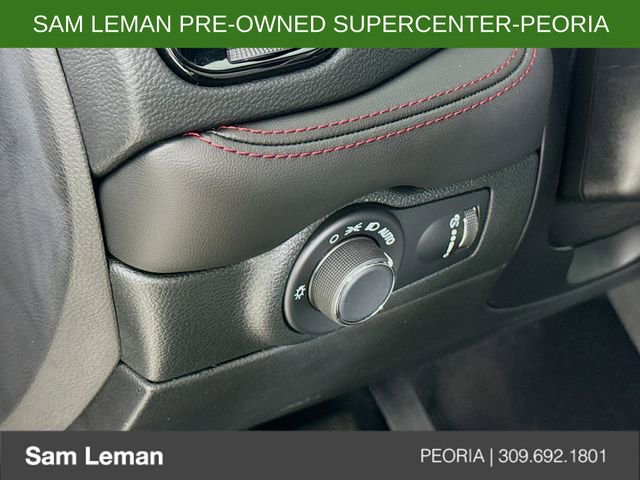 Used 2024 Dodge Durango GT RWD image 10