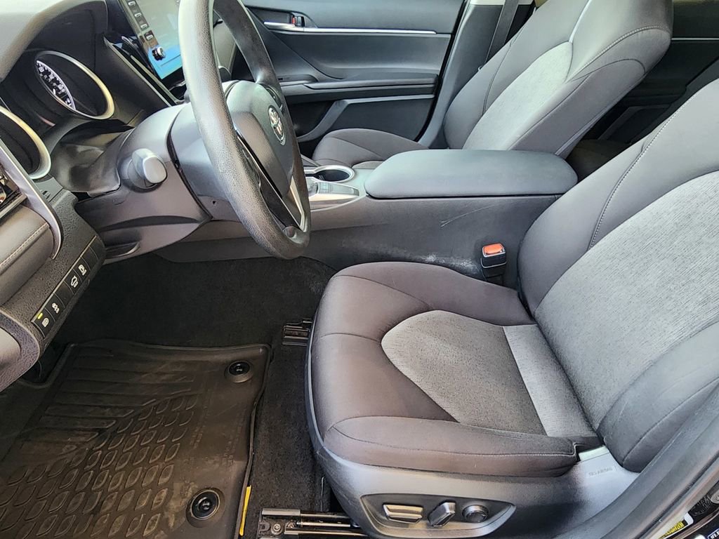 Used 2023 Toyota Camry LE image 24
