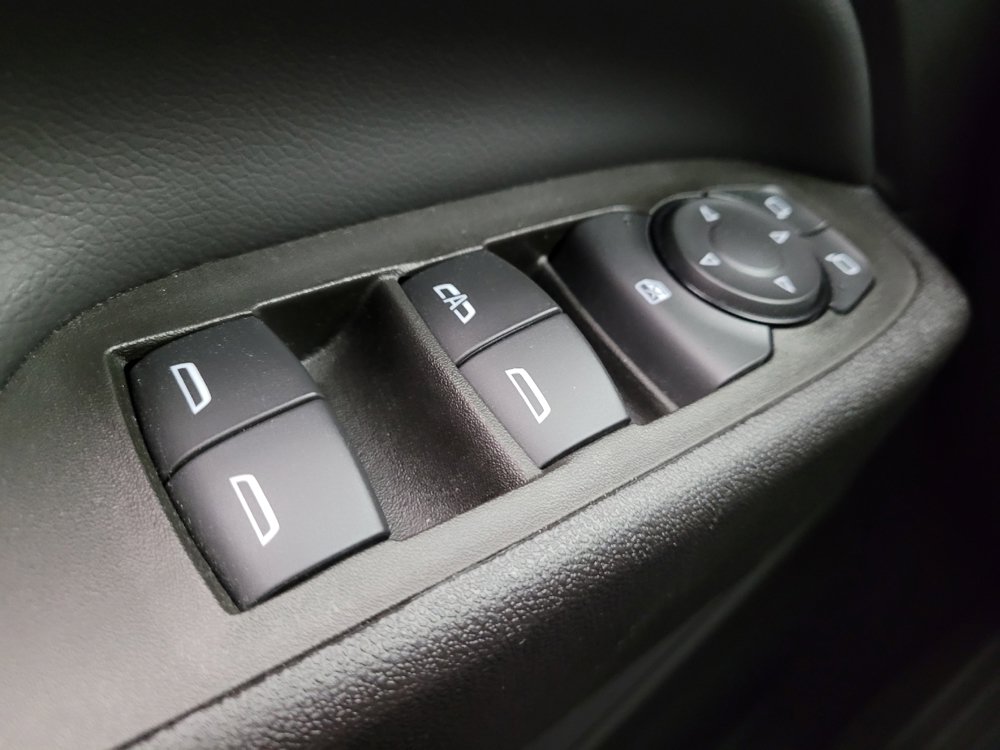 Used 2024 Chevrolet Equinox LT FWD image 27