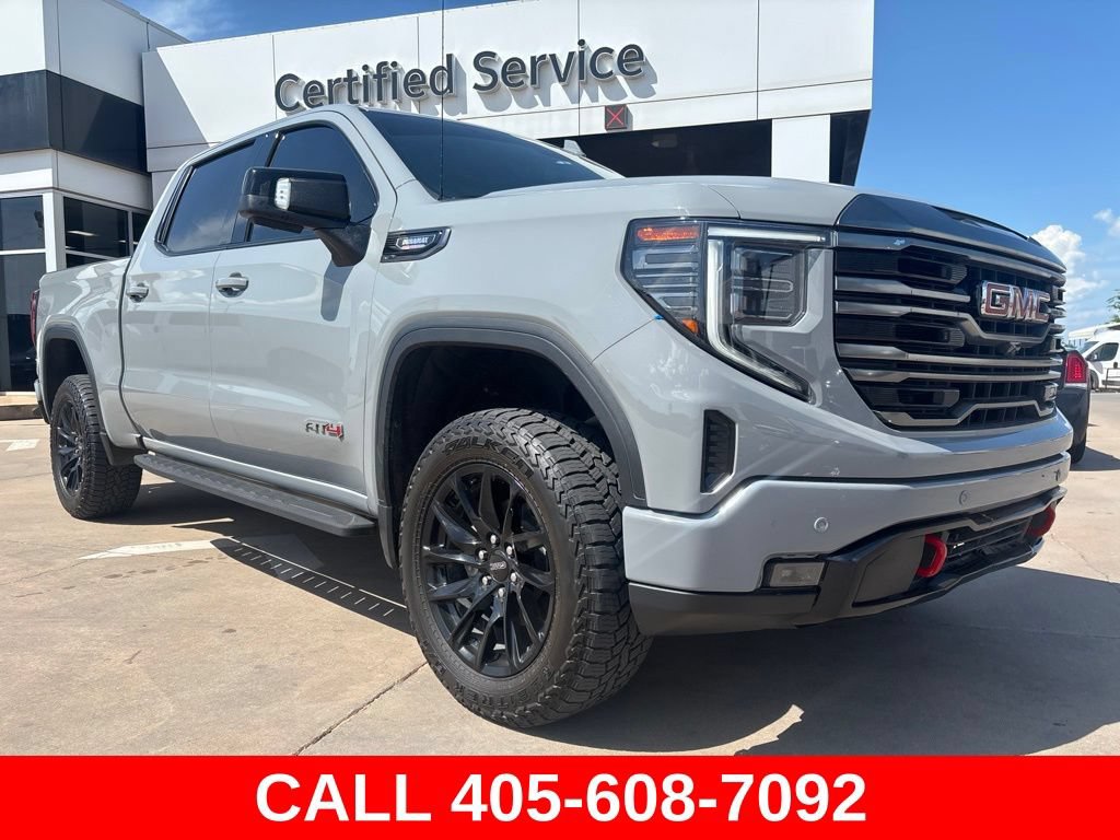 Used 2024 GMC Sierra 1500 AT4 w/ Technology Package AWD/4WD image 1
