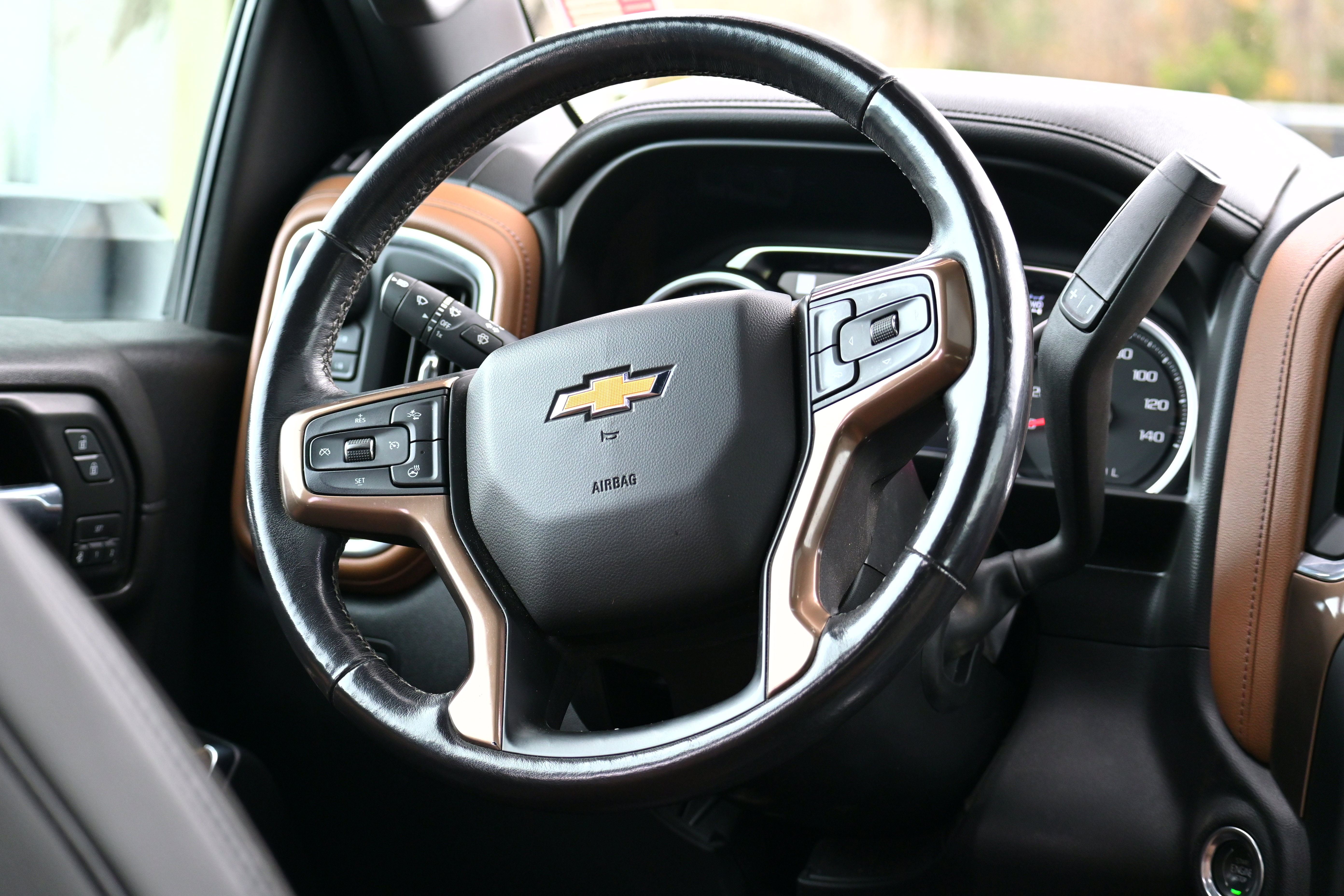 Used 2020 Chevrolet Silverado 2500 High Country image 13