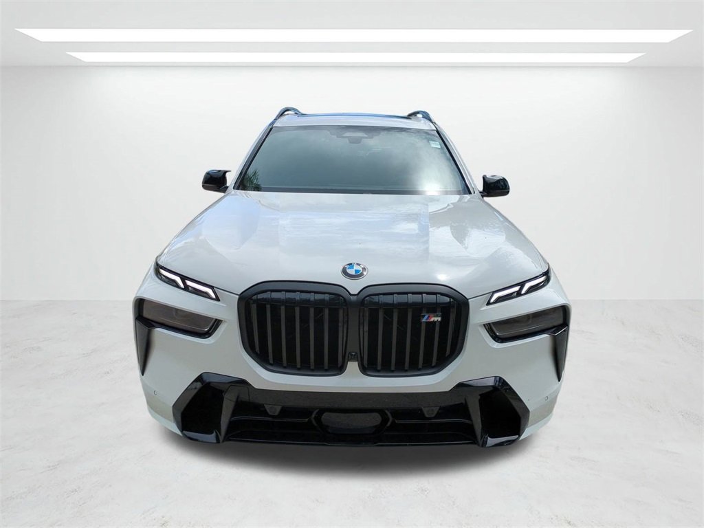 New 2026 BMW X7 M60i image 8