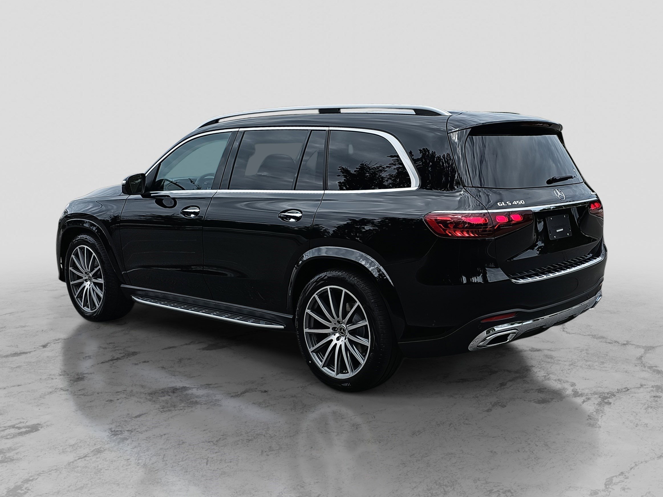 New 2026 Mercedes-Benz GLS 450 4MATIC image 7