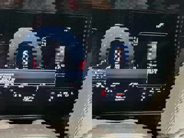 Used 2025 GMC Yukon AT4 w/ AT4 Premium Package image 14