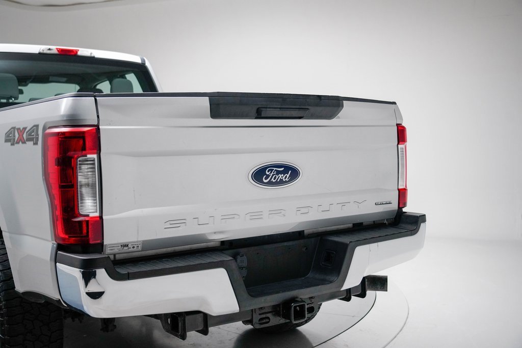 Used 2017 Ford F350 XL image 8