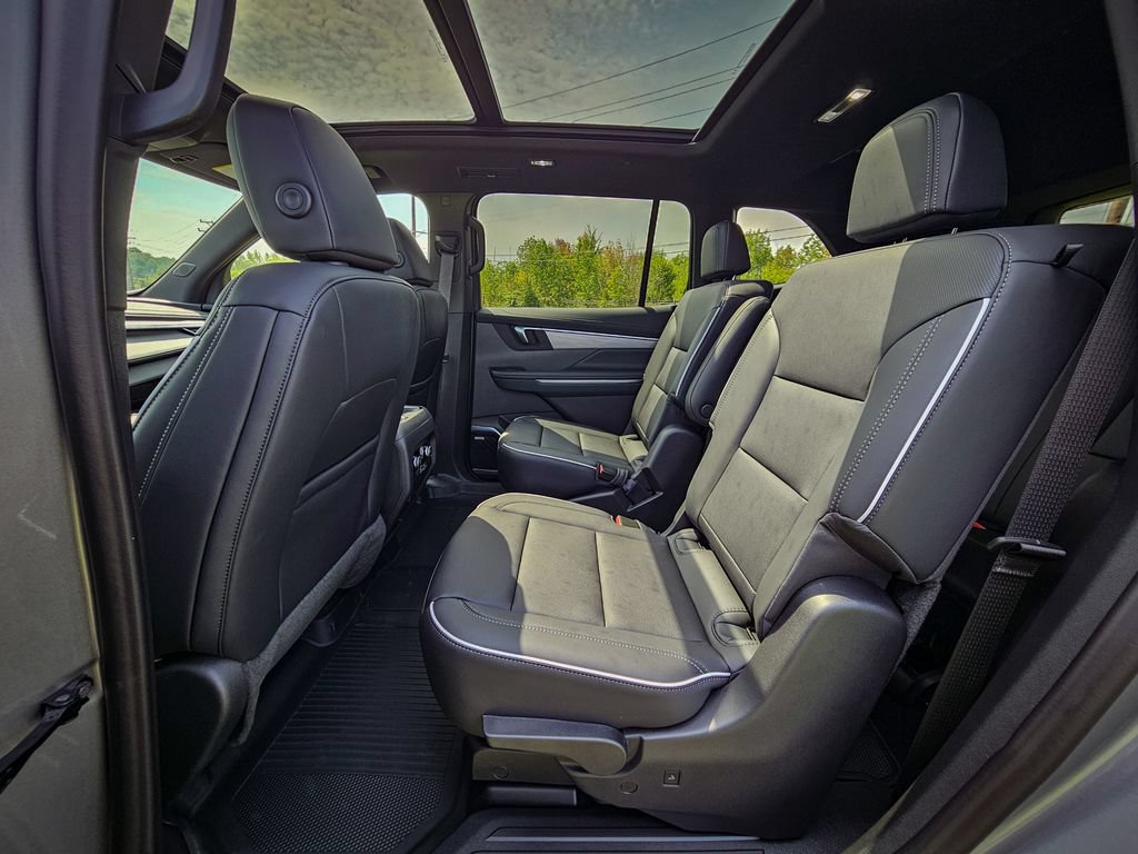 New 2027 Buick Enclave Preferred w/ Power Package AWD/4WD image 33