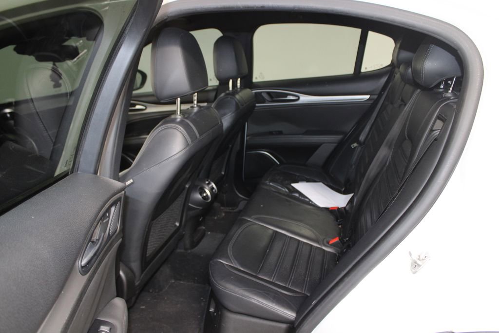 Used 2018 Alfa Romeo Stelvio Ti Sport image 18
