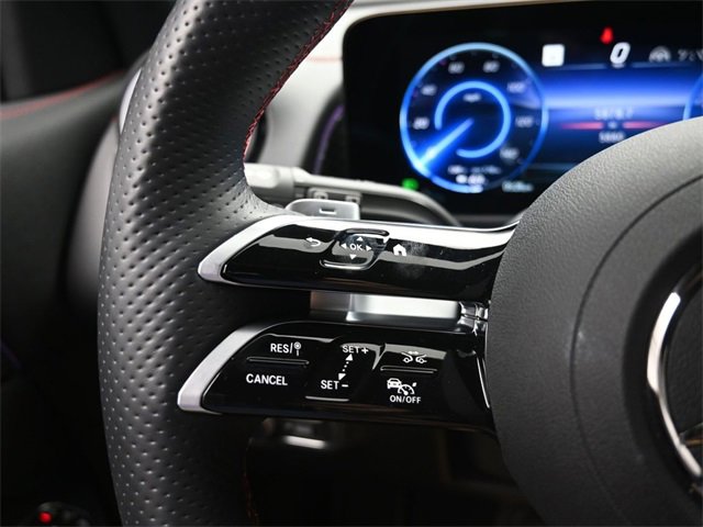 Used 2024 Mercedes-Benz EQB 250+ image 15