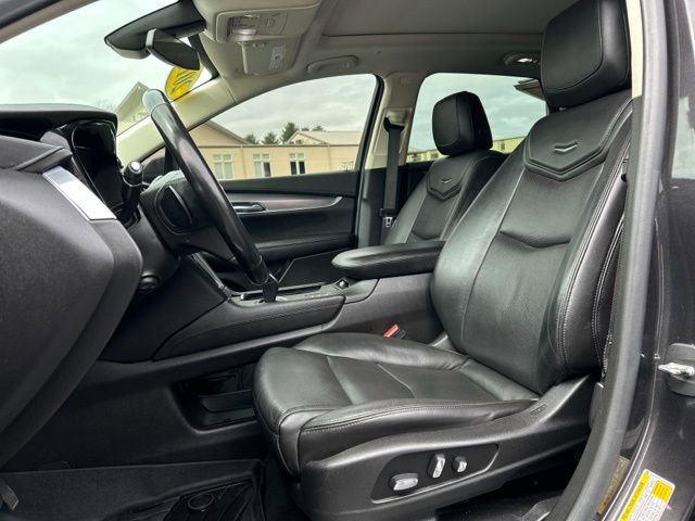 Used 2019 Cadillac XT5 Premium Luxury image 23