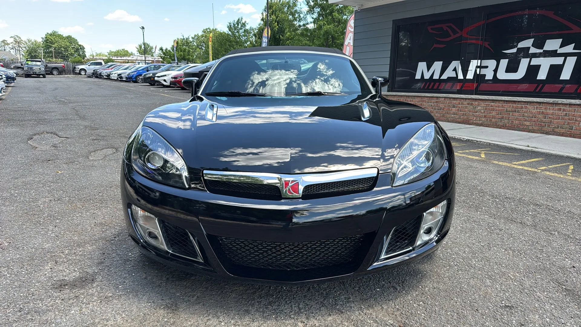 Used 2007 Saturn Sky Red Line RWD image 2