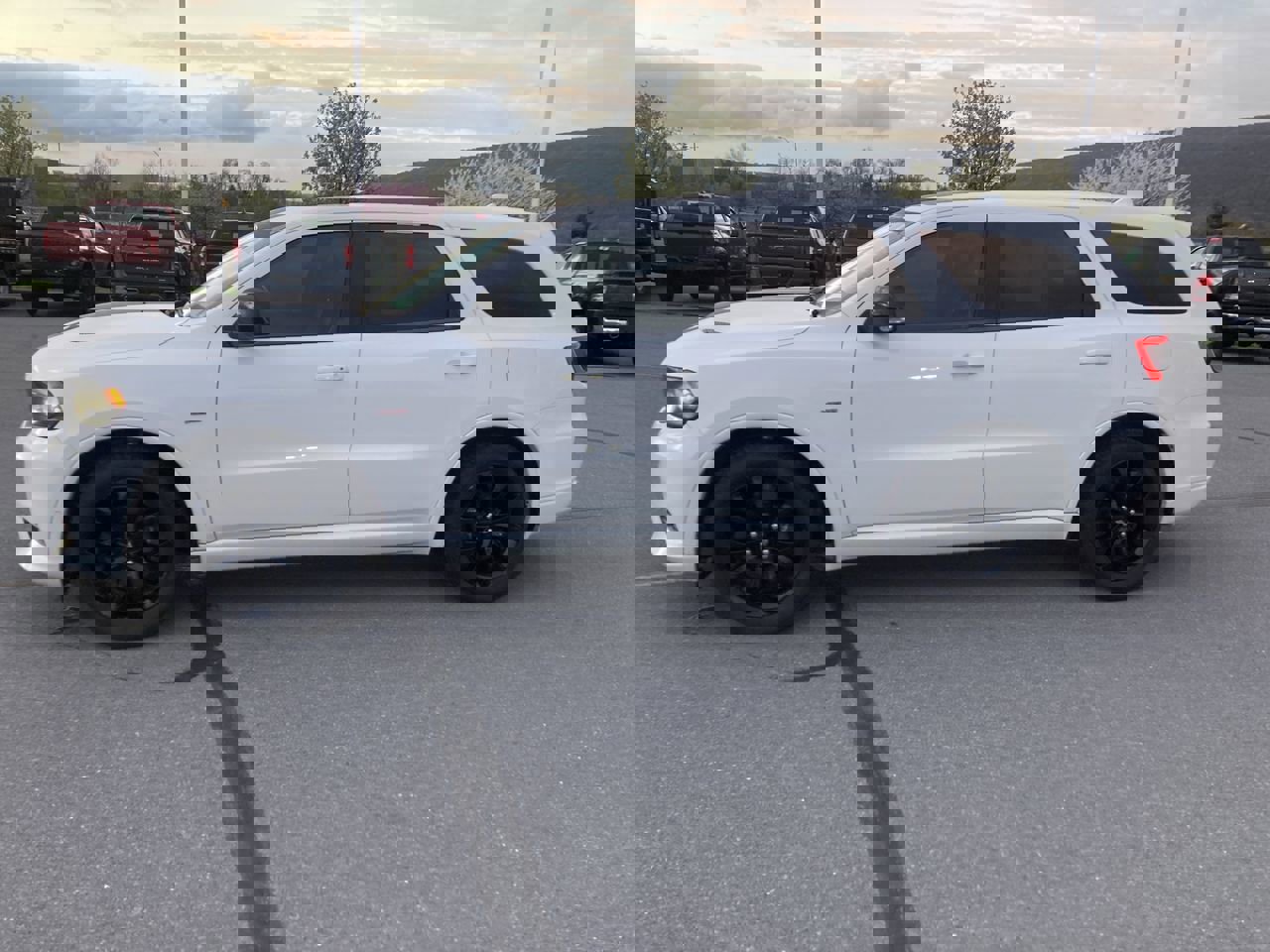 Used 2019 Dodge Durango R/T w/ Blacktop Package image 4