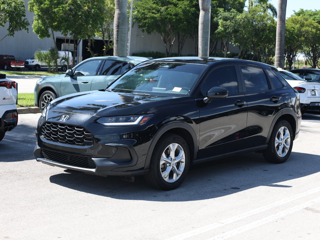 Used 2024 Honda HR-V LX