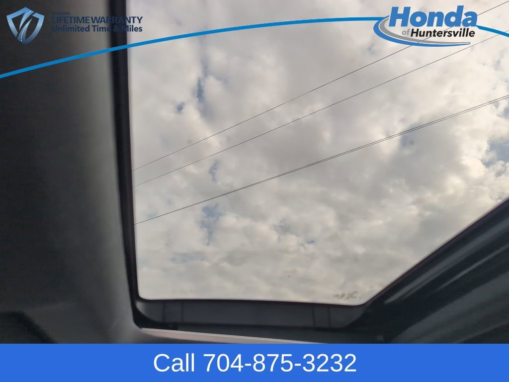 Used 2025 Honda Civic Sport Touring image 30