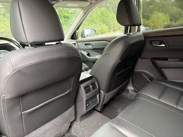 Certified 2022 Nissan Rogue SL w/ SL Premium Package FWD image 21