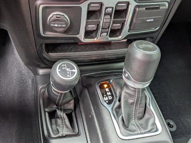 Used 2024 Jeep Wrangler Sport S image 13