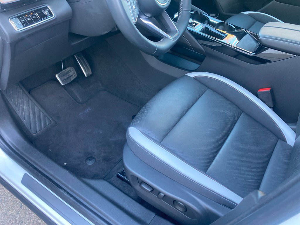 Used 2025 Buick Envision Sport Touring AWD/4WD image 24
