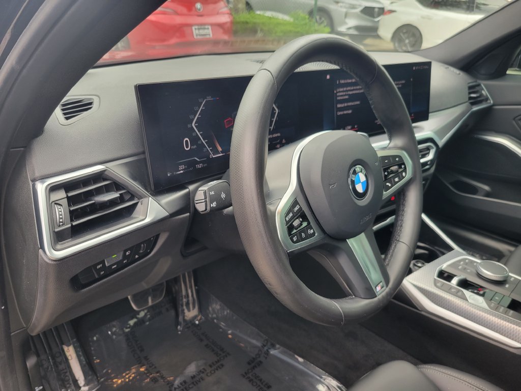 Used 2024 BMW 330i Sedan w/ M Sport Package RWD image 14