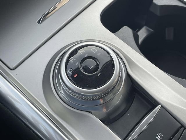 Used 2024 Ford Explorer Limited image 34