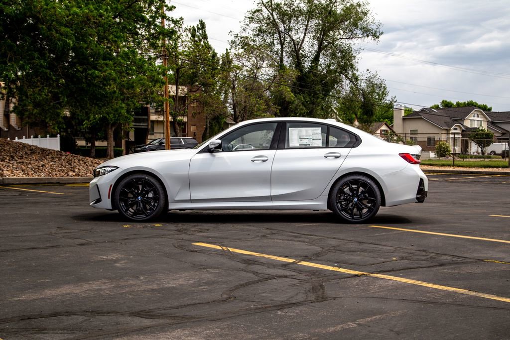 New 2026 BMW 330i xDrive Sedan w/ M Sport Package AWD/4WD image 2
