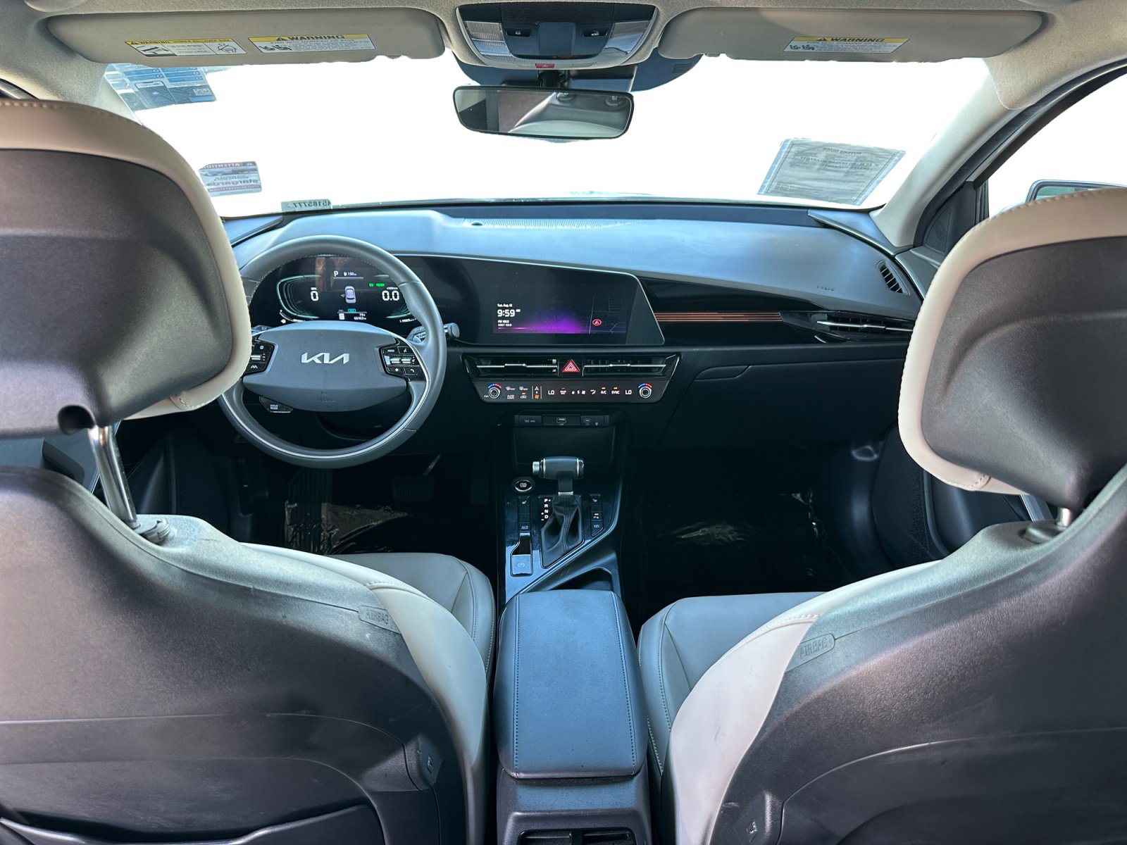 Used 2024 Kia Niro EX FWD image 11