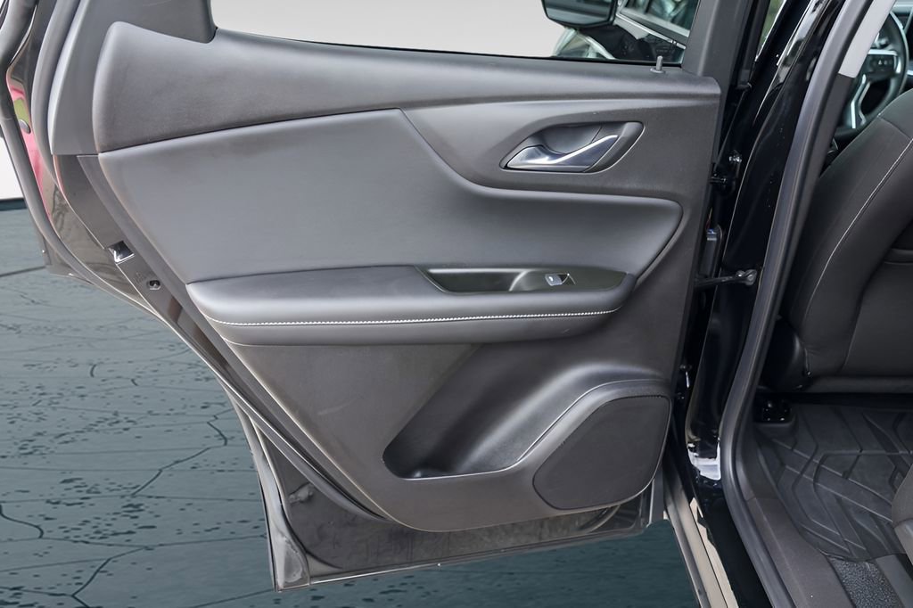 Used 2024 Chevrolet Blazer LT w/ Convenience Package FWD image 23