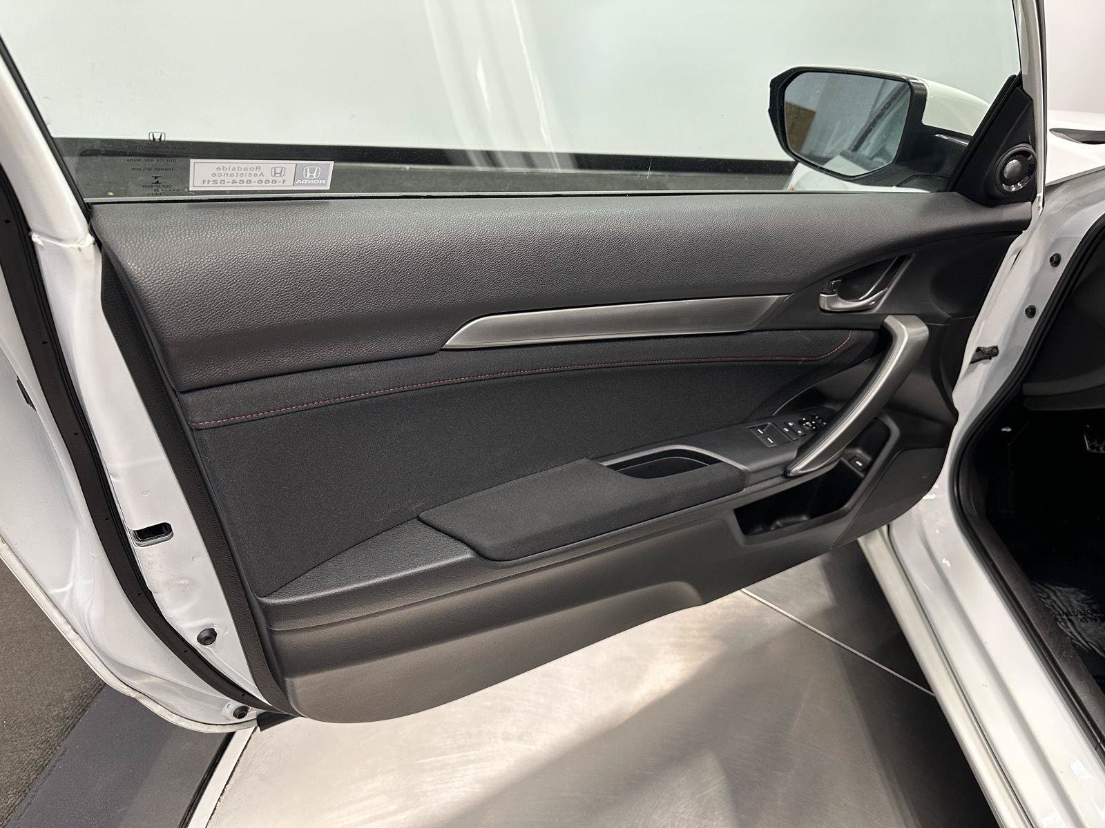Used 2020 Honda Civic Si image 13