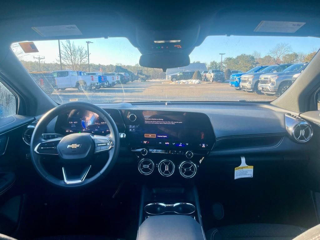 New 2025 Chevrolet Blazer EV LT AWD/4WD image 20
