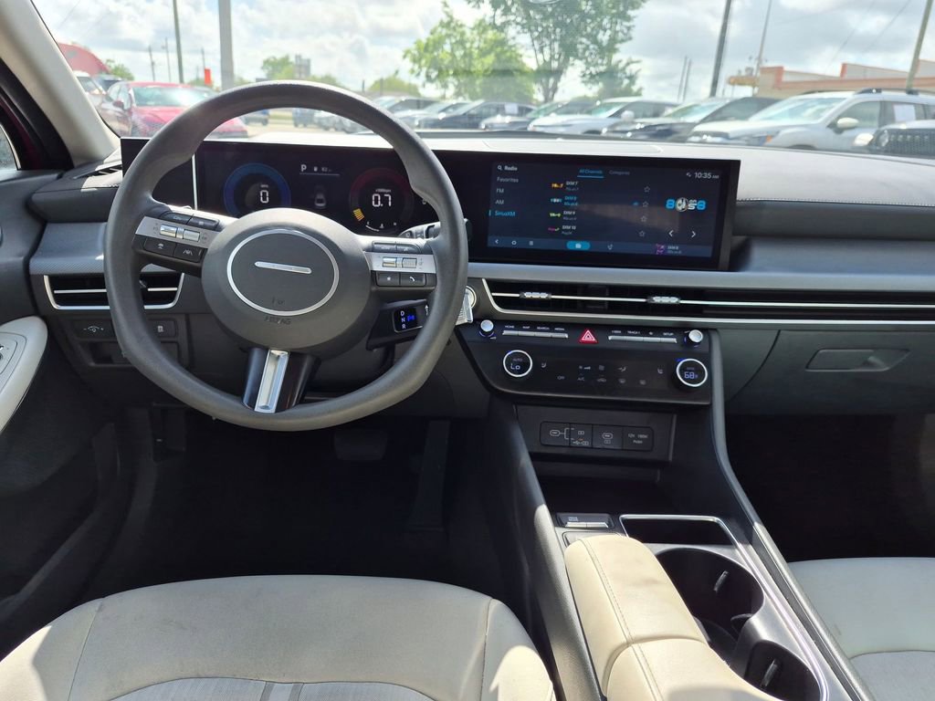 Used 2025 Hyundai Sonata SEL FWD image 24