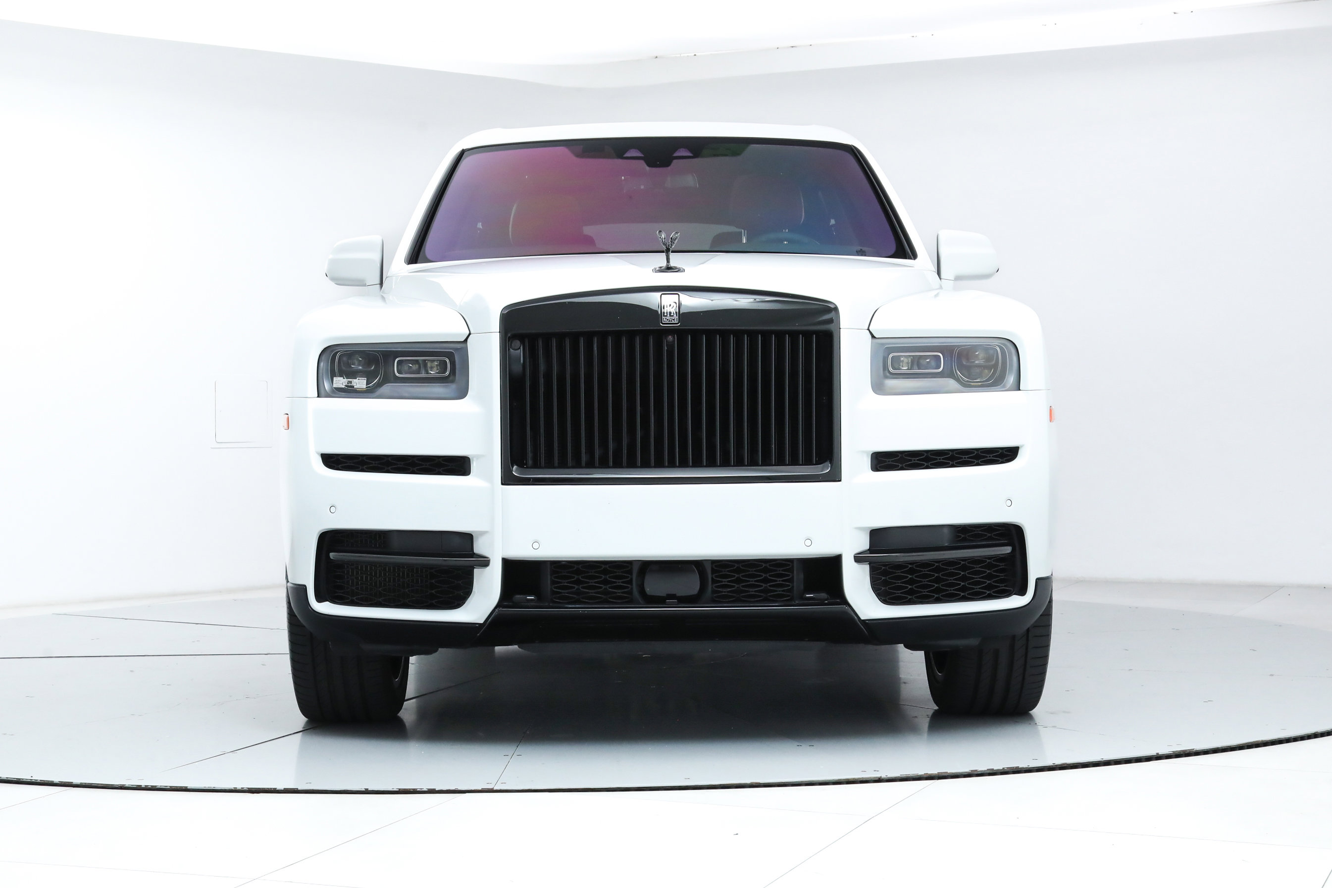 Used 2023 Rolls-Royce Cullinan Black Badge w/ Dark Exterior Package image 9