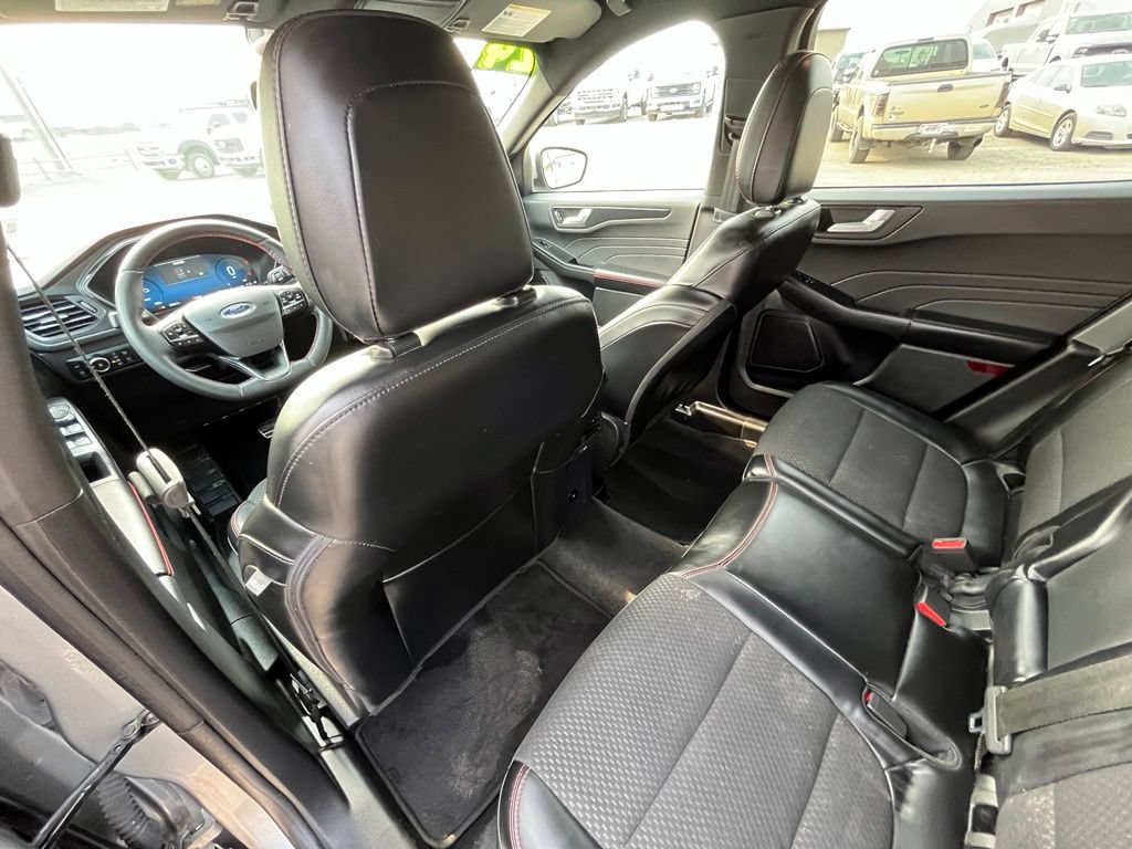Used 2024 Ford Escape ST-Line Elite AWD/4WD image 15