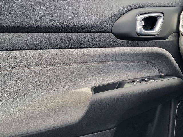 Certified 2023 Jeep Compass Latitude w/ Sun and Sound Group image 37