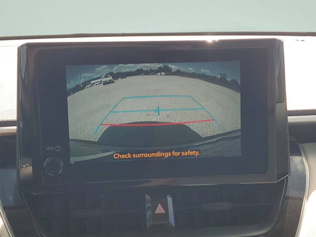 Certified 2025 Toyota Corolla Cross LE image 17